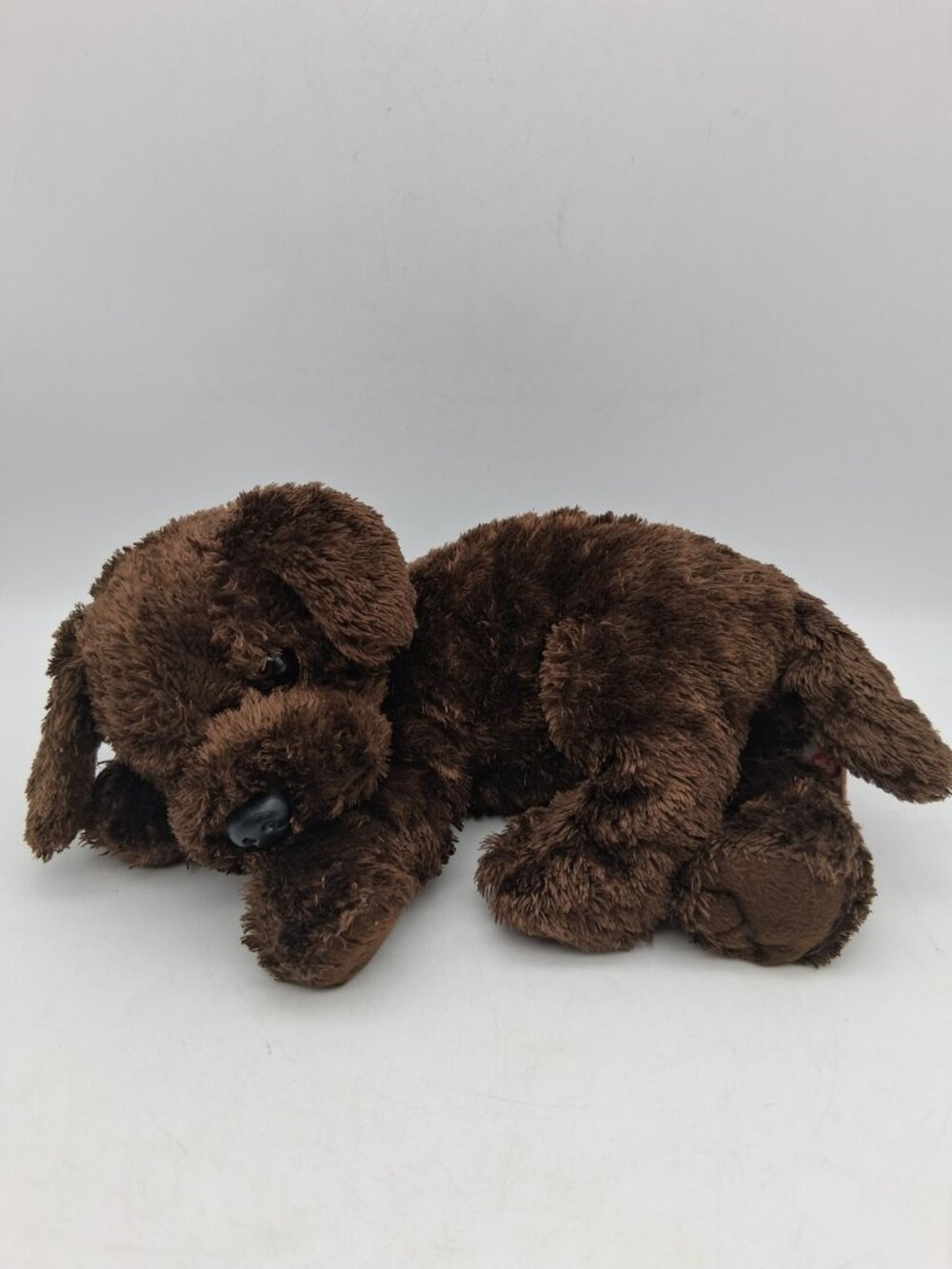 Ty Classic 2001 Nuzzle Laying Chocolate Brown Lab Puppy Dog Plush 14" HTF